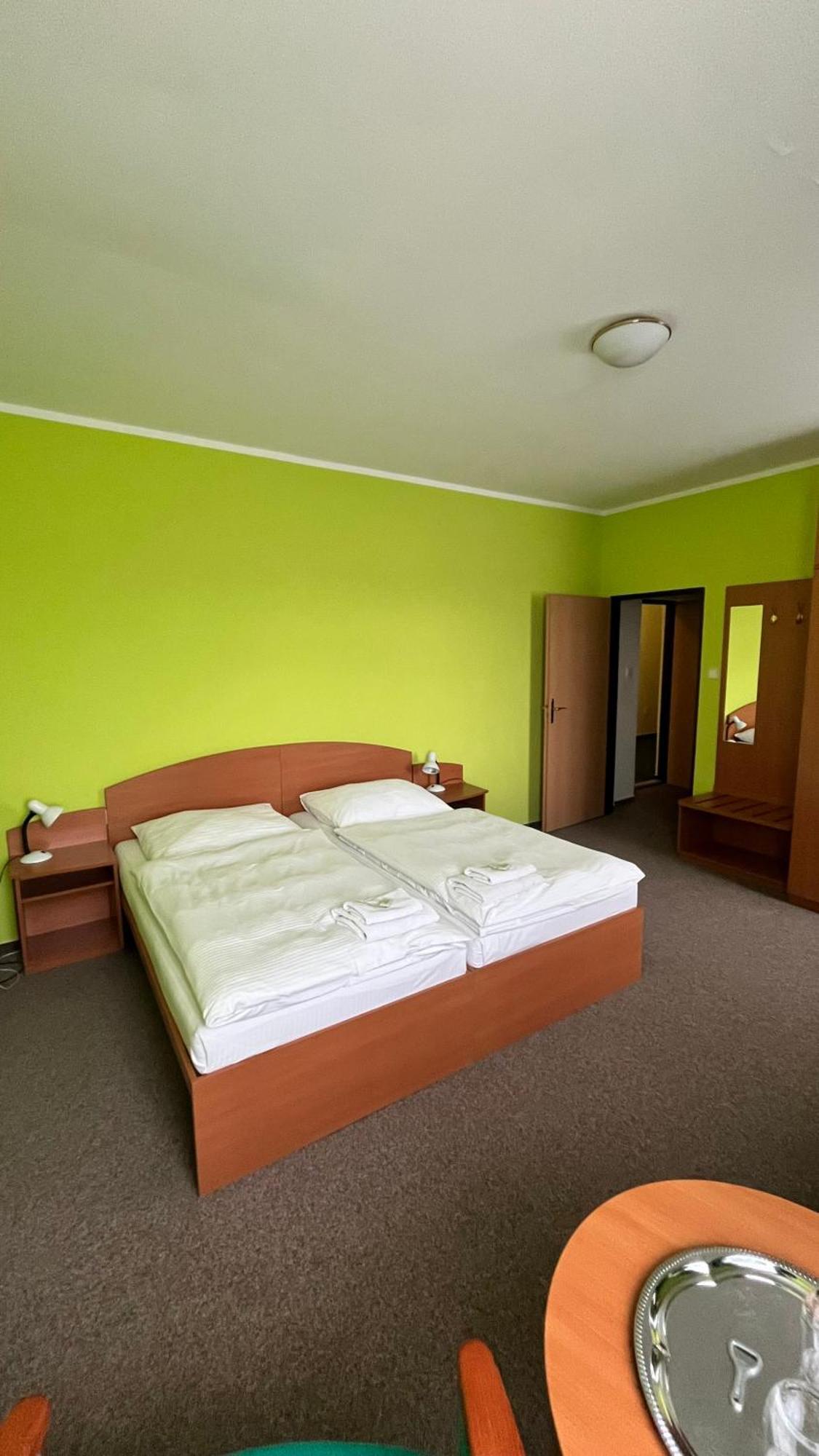 Grandhotel Nový Bor Exteriör bild