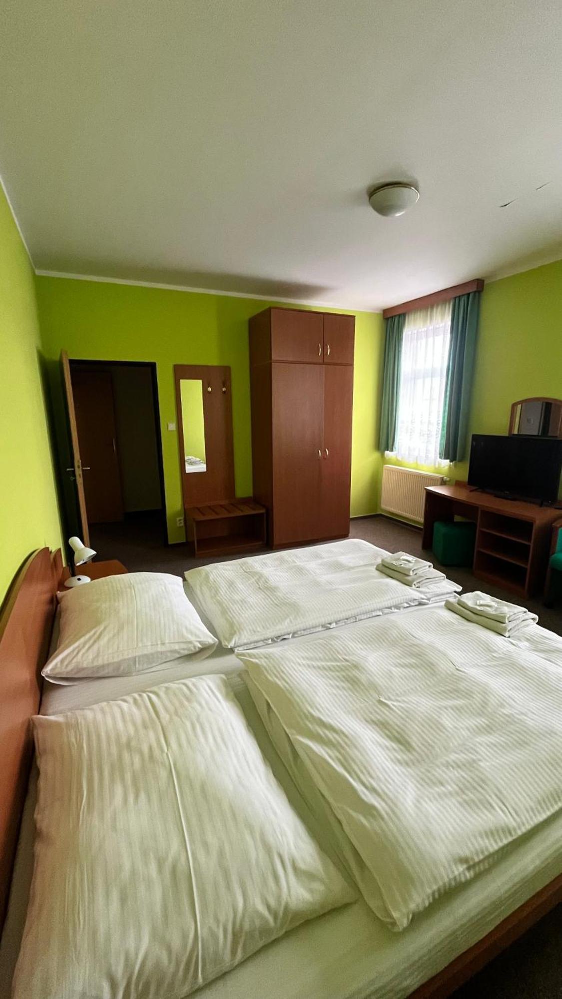 Grandhotel Nový Bor Exteriör bild