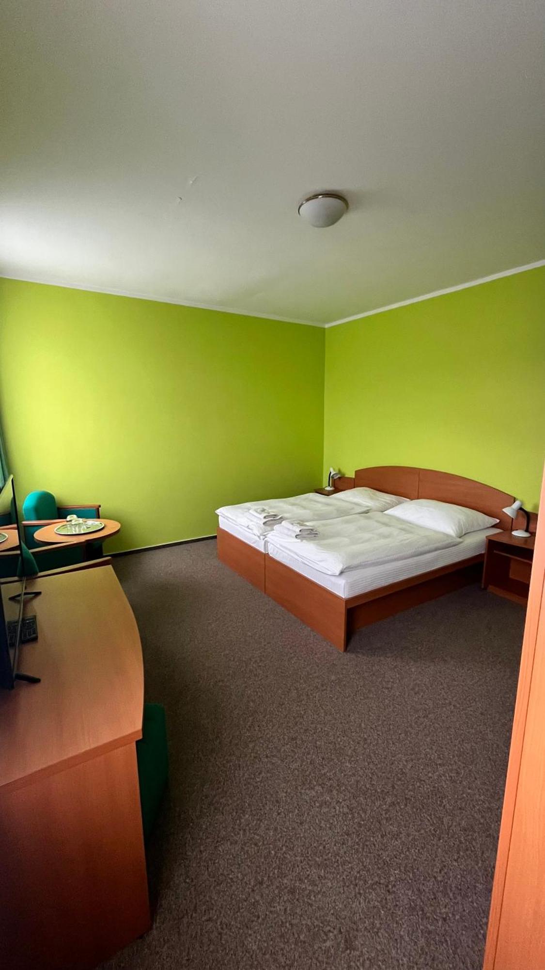 Grandhotel Nový Bor Exteriör bild