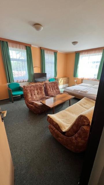 Grandhotel Nový Bor Exteriör bild
