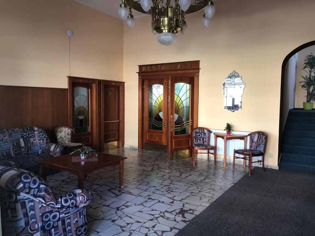 Grandhotel Nový Bor Exteriör bild