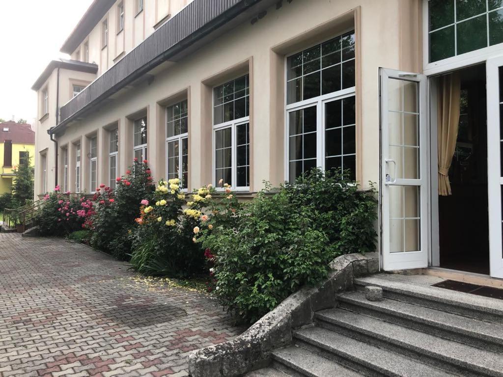 Grandhotel Nový Bor Exteriör bild